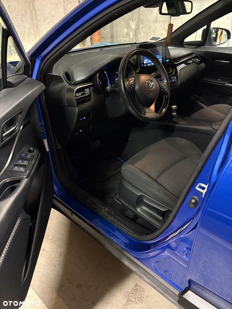 Toyota C-HR 1.8 Hybrid Dynamic - 2
