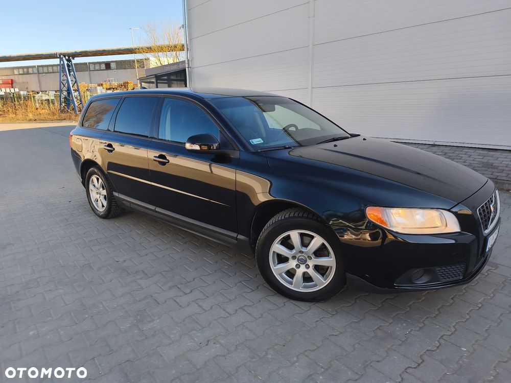 Volvo V70 2.0D Momentum - 3