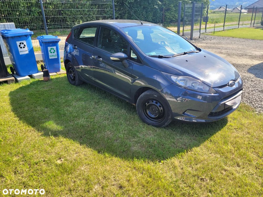 Ford Fiesta 1.25 Trend - 2