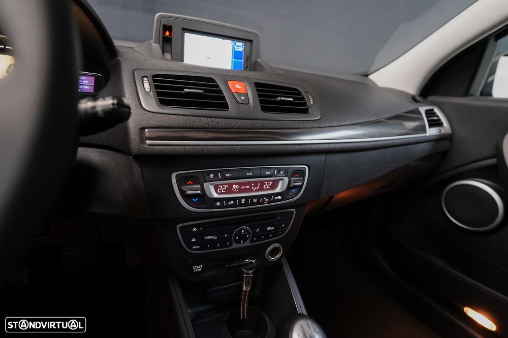 Renault Mégane Sport Tourer 1.5 dCi Dynamique S - 14