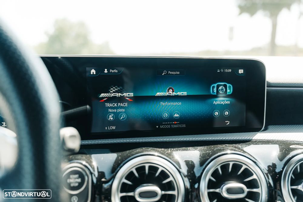 Mercedes-Benz A 45 AMG S 4Matic+ Speedshift DCT 8G - 35