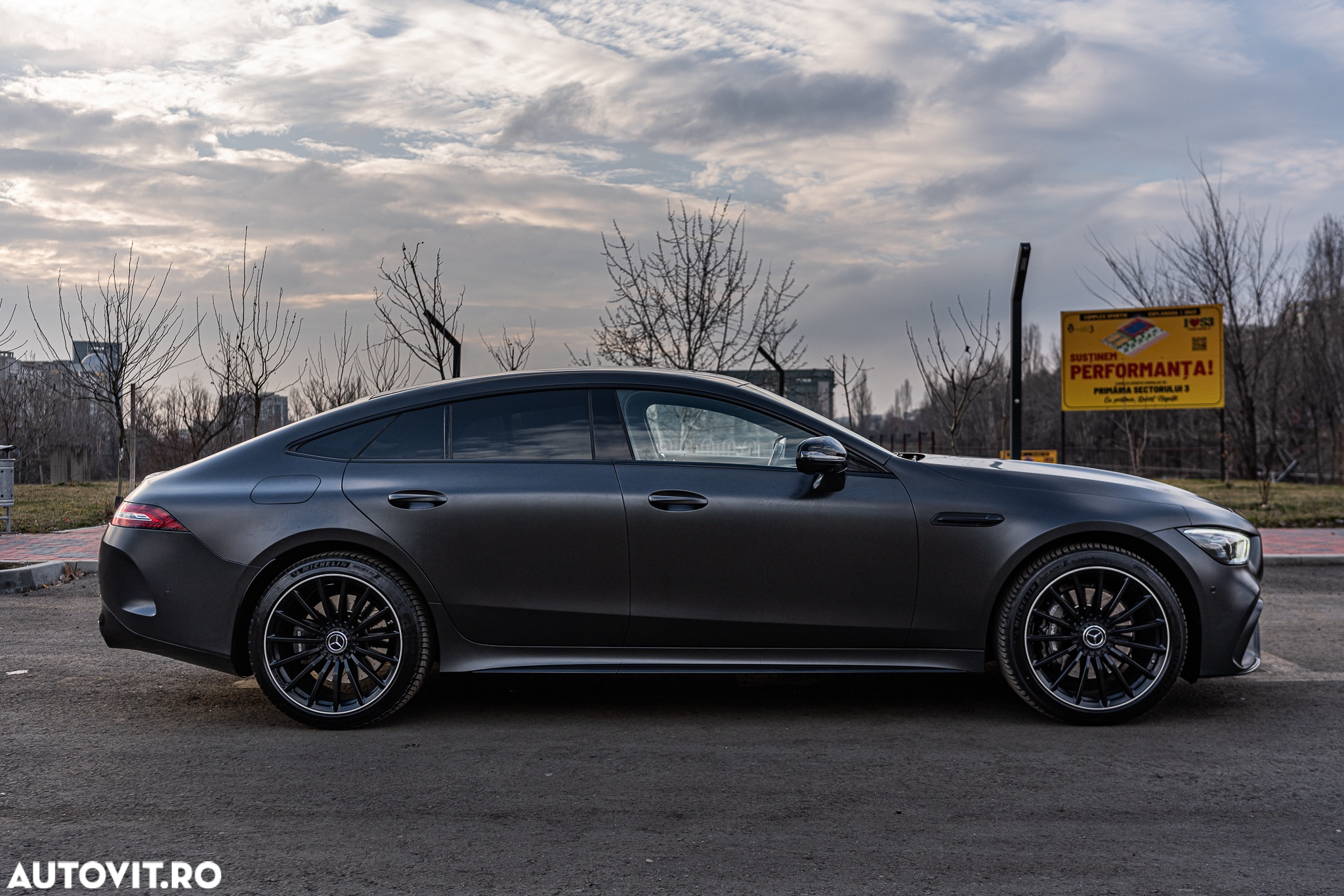 Mercedes-Benz AMG GT 53 4MATIC+ MHEV - 7