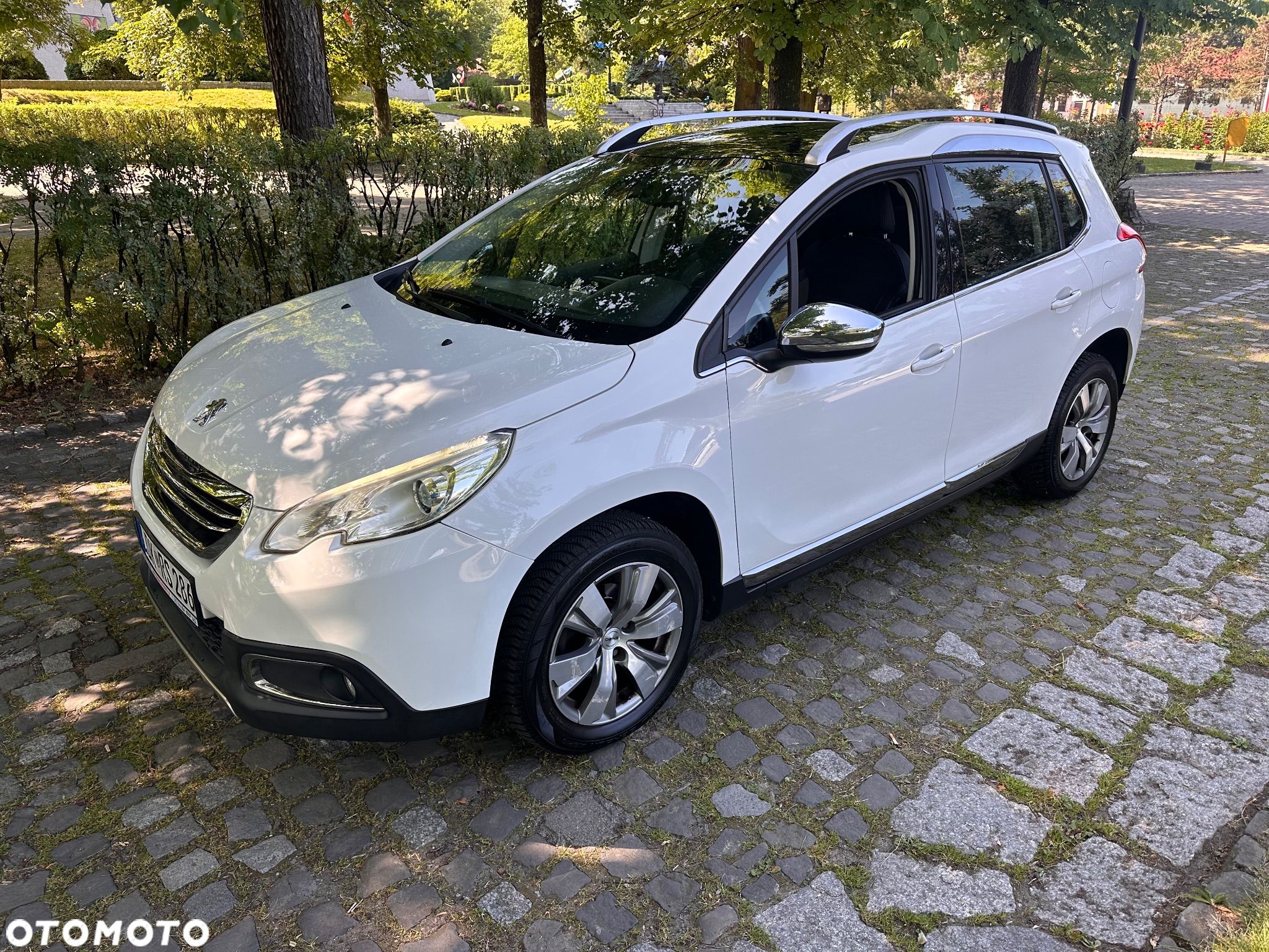 Peugeot 2008 e-HDi FAP 92 STOP & START Style - 1