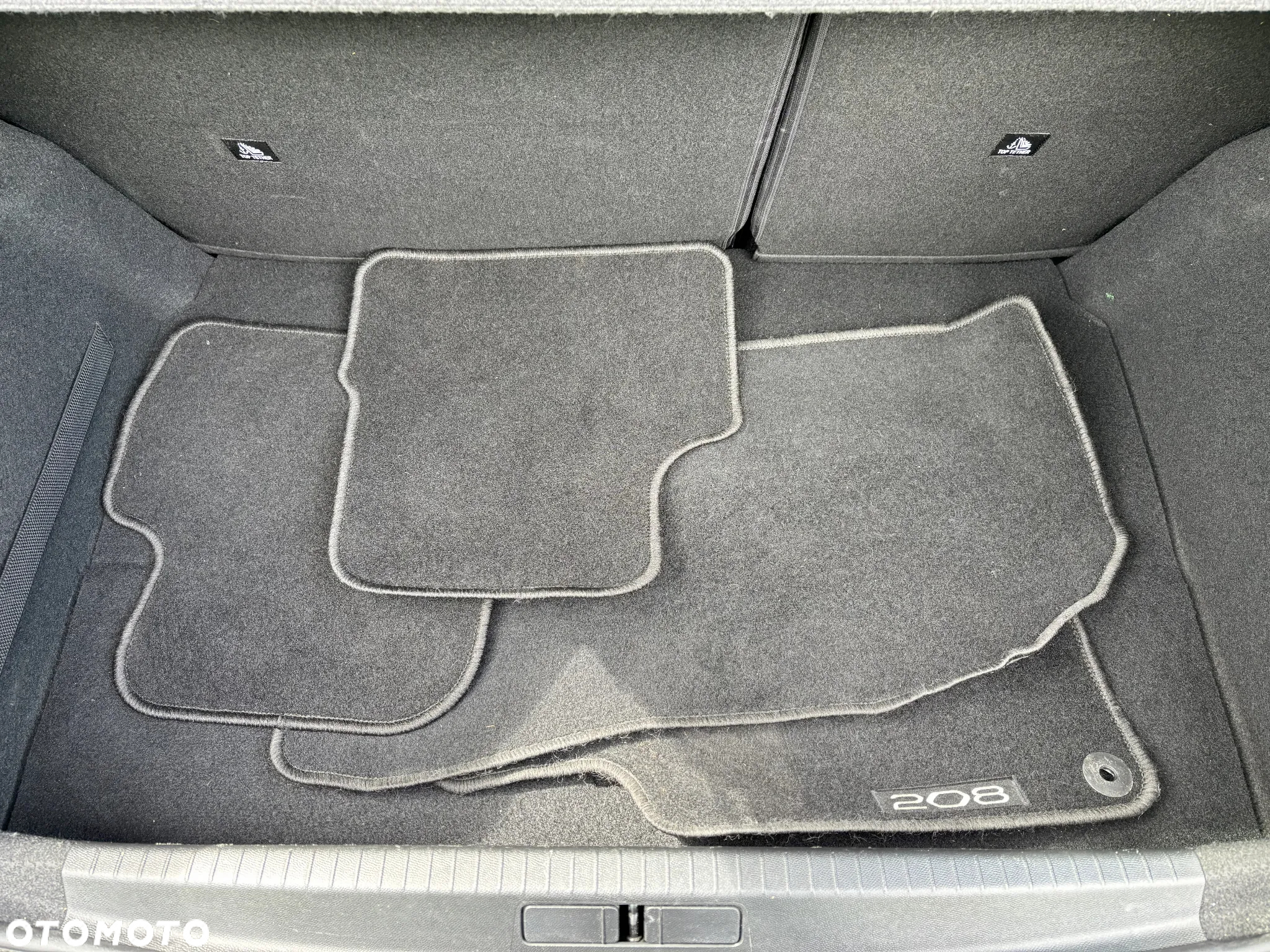 Peugeot 208 PureTech 100 Allure Pack - 19