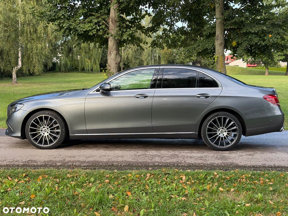 Mercedes-Benz Klasa E 220 d 4-Matic 9G-TRONIC - 9