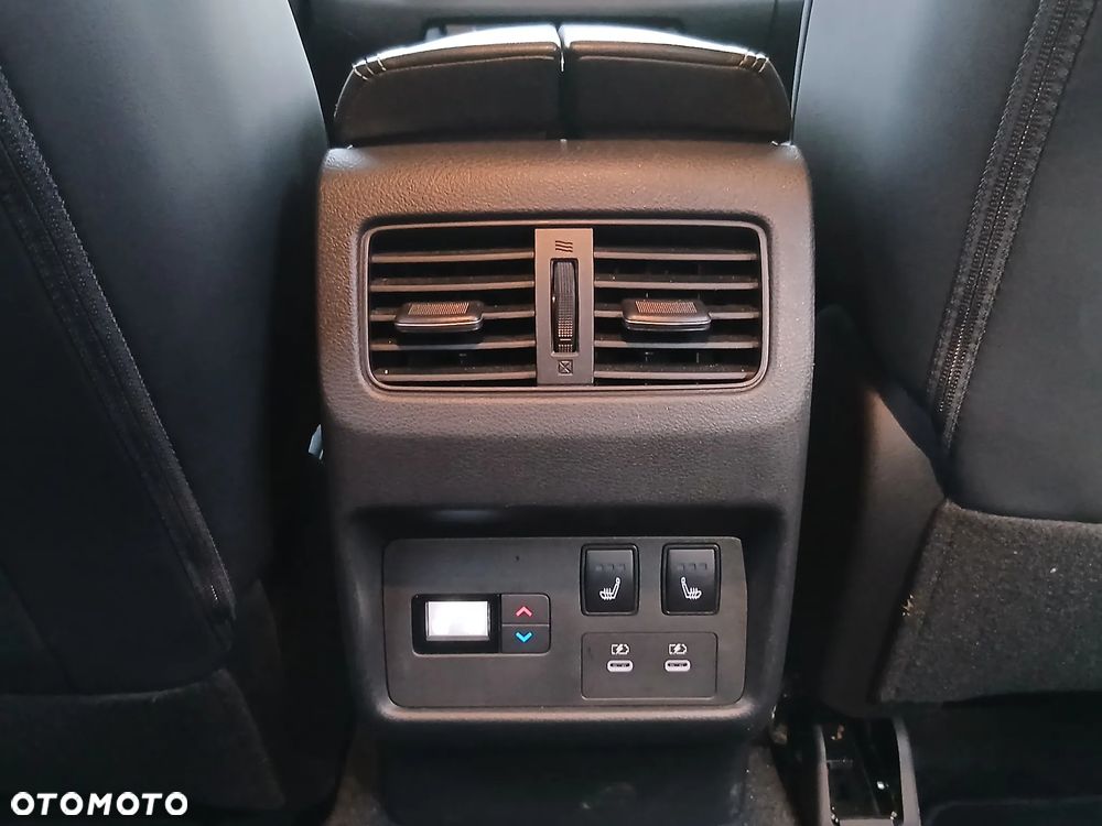 Nissan X-Trail 1.5 VC-T e-POWER N-Connecta 2WD - 28