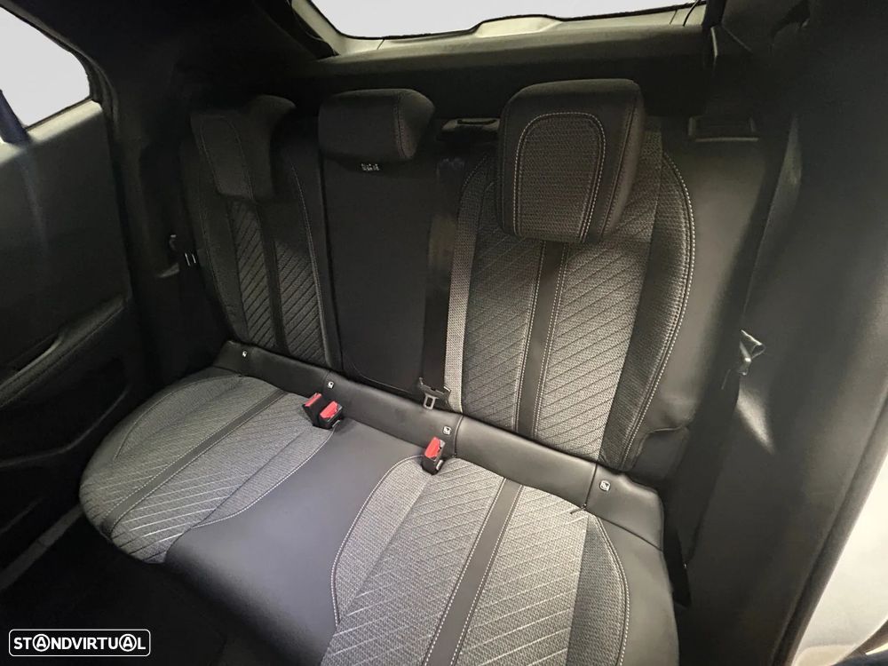 Peugeot 2008 1.2 Allure - 15