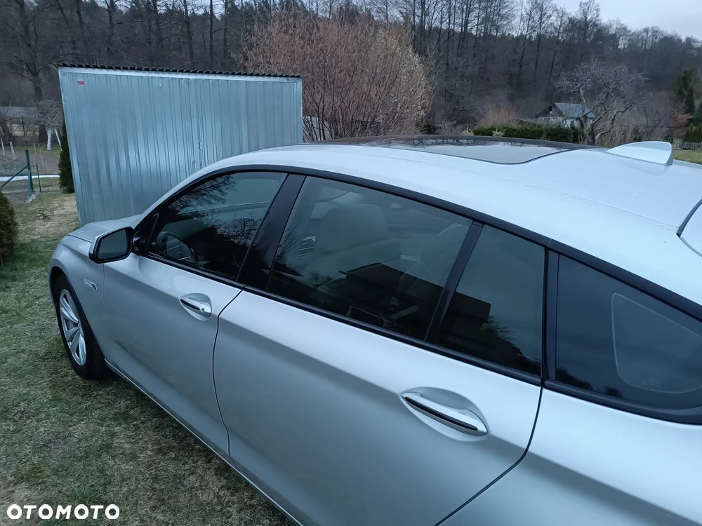BMW 5GT 535i - 5