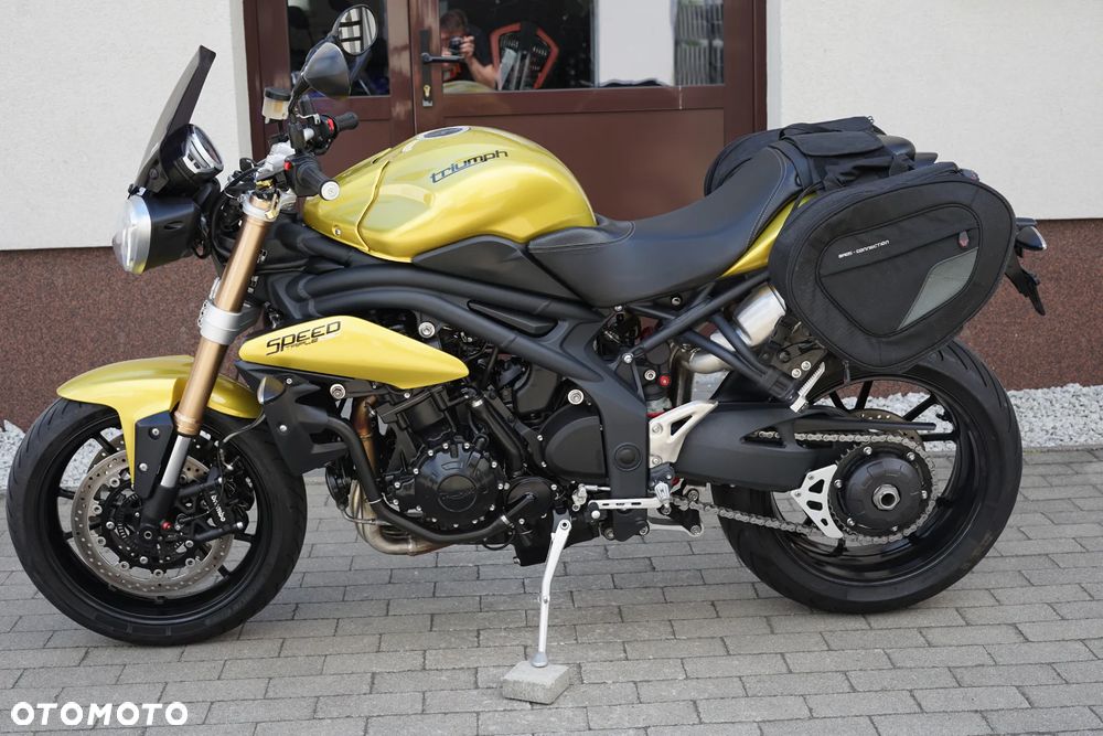 Triumph Speed Triple - 20