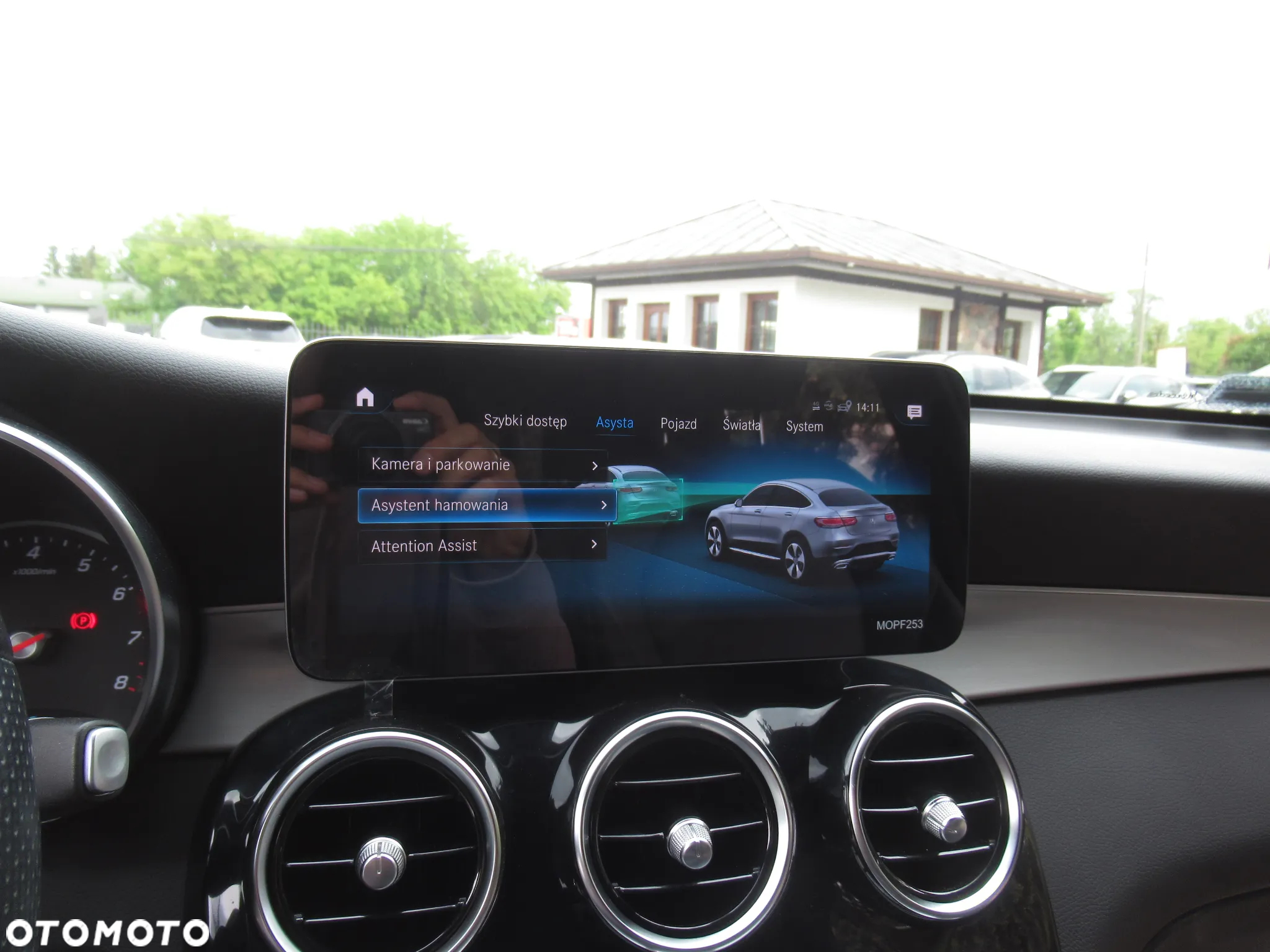 Mercedes-Benz GLC - 22