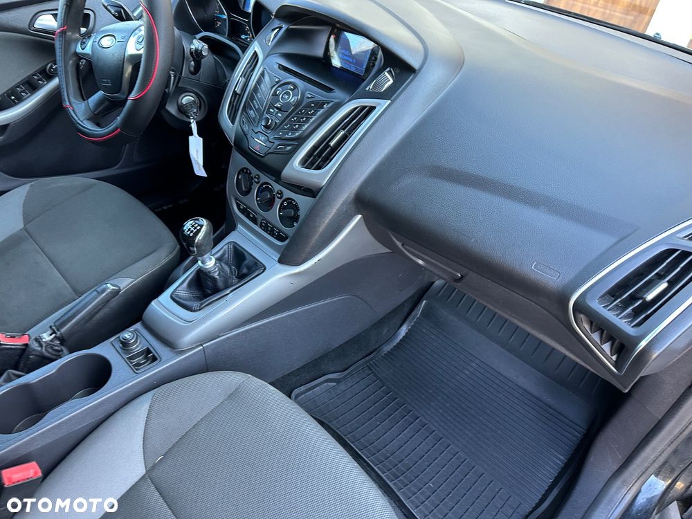 Ford Focus 1.6 TDCi DPF Trend - 21