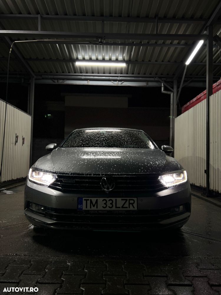 Volkswagen Passat 2.0 TDI SCR 4Mot DSG Highline - 1