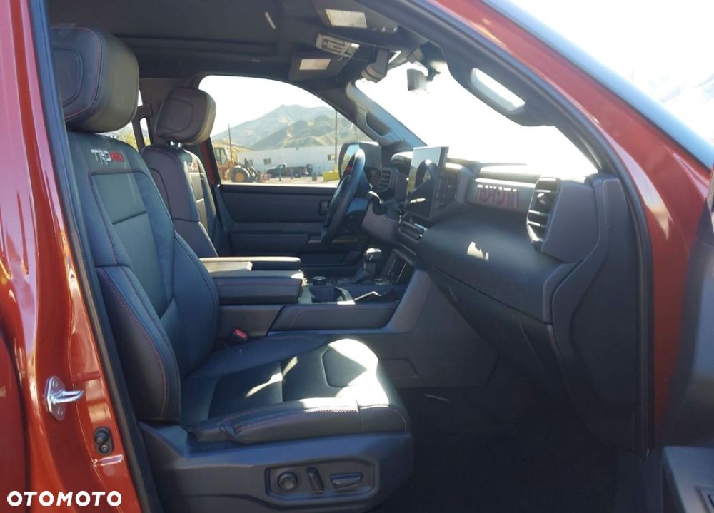 Toyota Tundra - 9