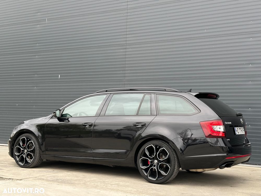 Skoda Octavia 2.0 TDI DSG 4X4 RS - 10