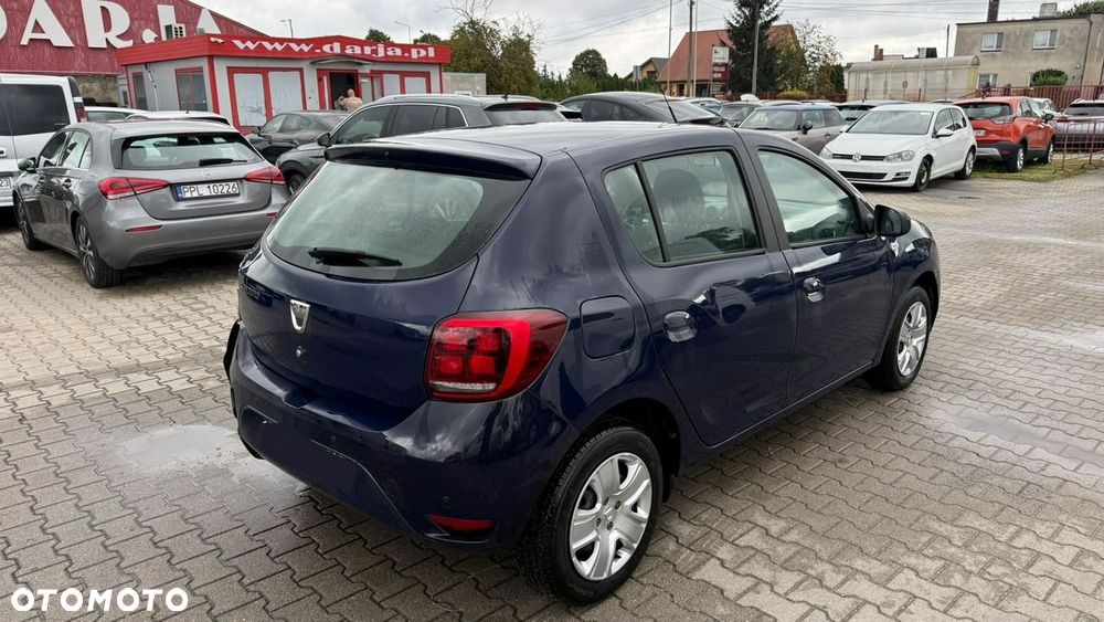 Dacia Sandero - 4