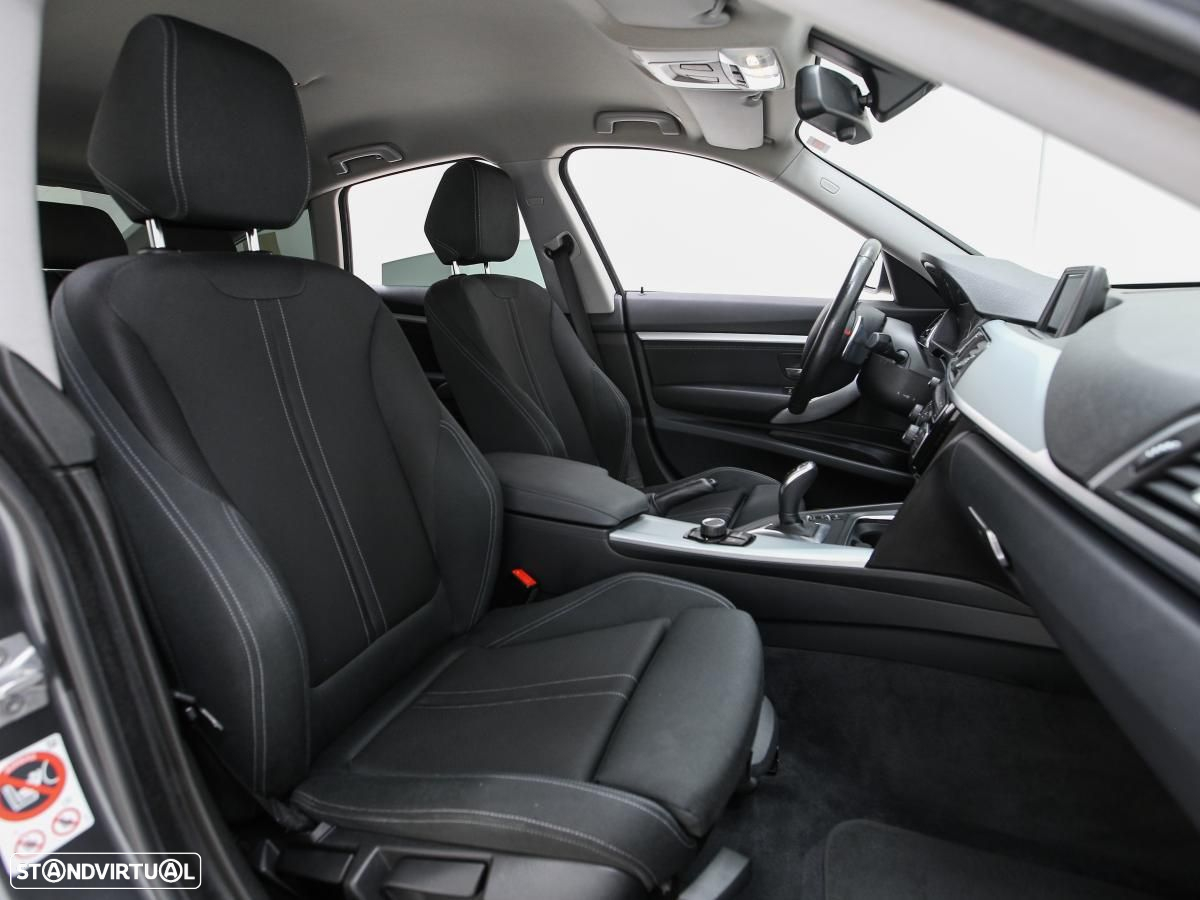 BMW 320 Gran Turismo - 12