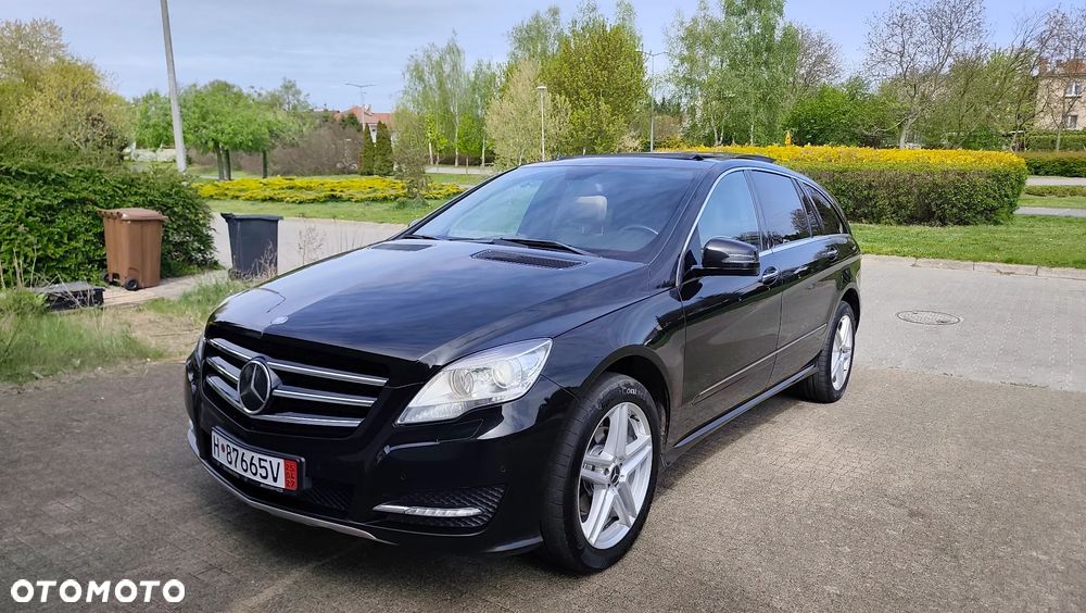 Mercedes-Benz Klasa R 350 4Matic 7G-TRONIC Travel Edition - 39