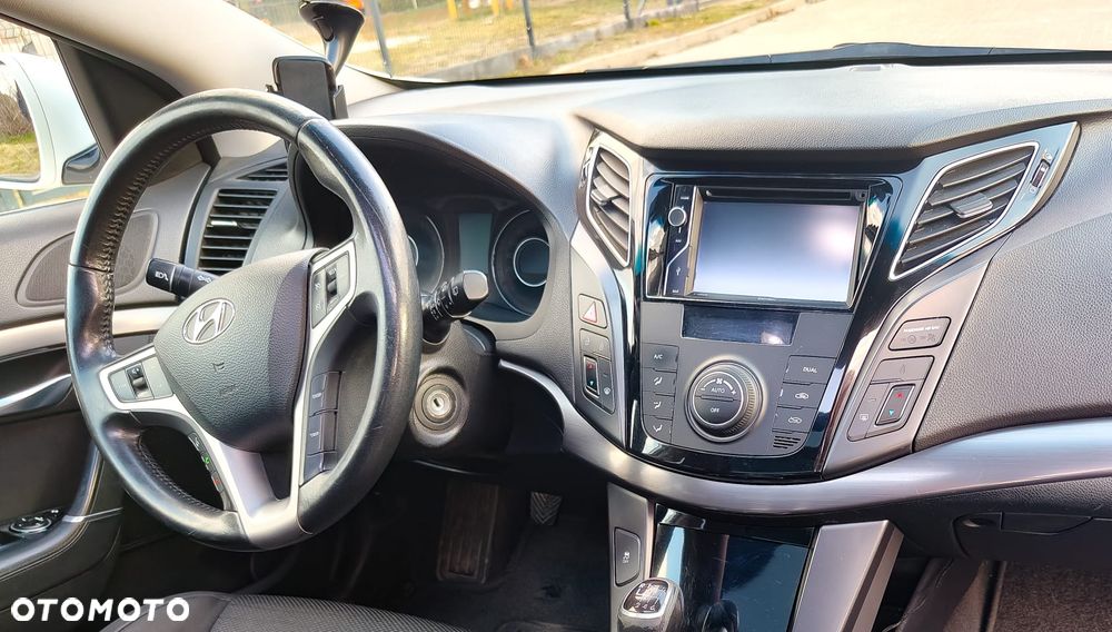 Hyundai i40 2.0 GDI Comfort + - 15