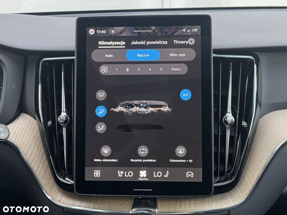 Volvo XC 60 - 16