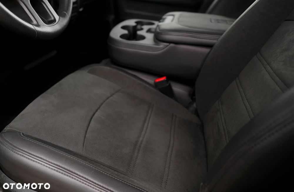 RAM 1500 - 20