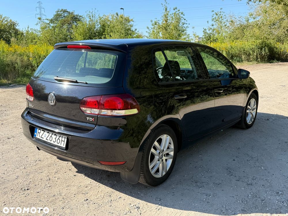 Volkswagen Golf VI 1.6 TDI Highline - 6