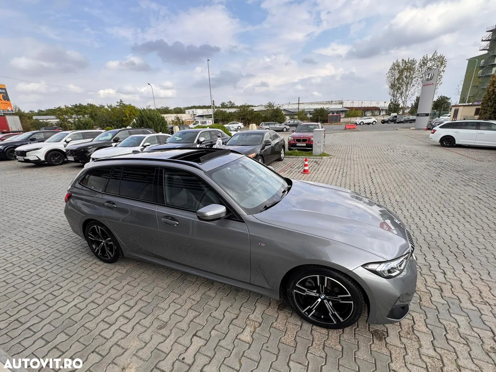 BMW Seria 3 320d AT MHEV - 32