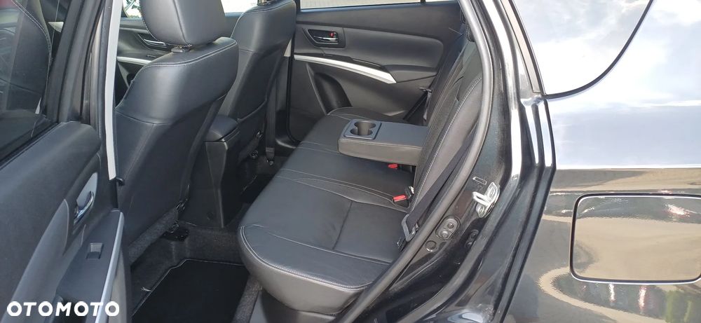 Suzuki SX4 S-Cross 1.6 VVT 4x4 limited+ - 6