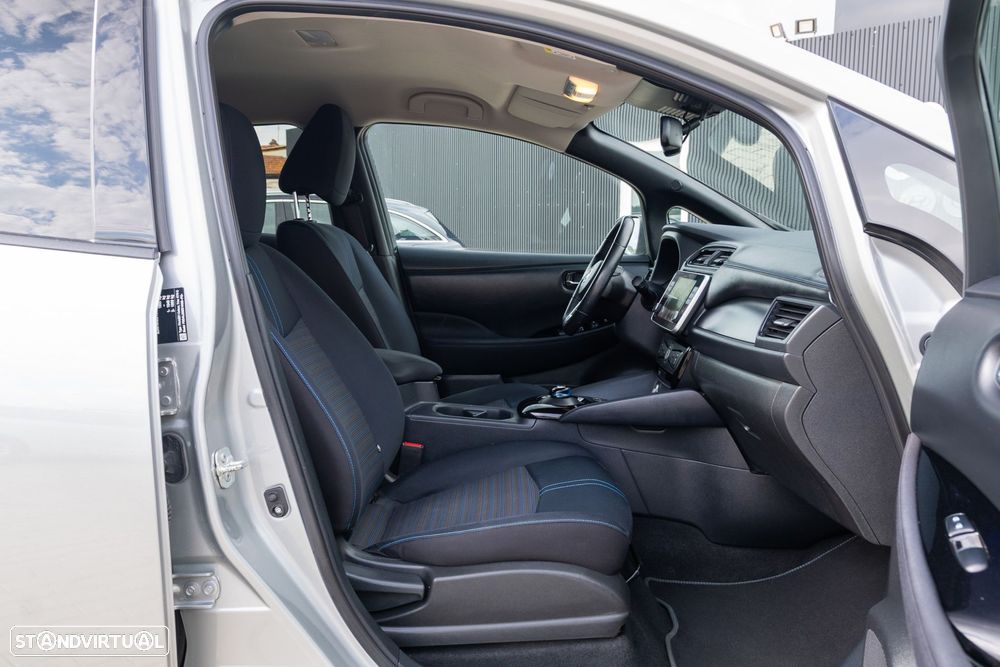 Nissan Leaf N-Connecta - 14