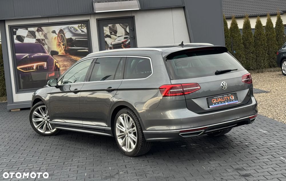 Volkswagen Passat - 11