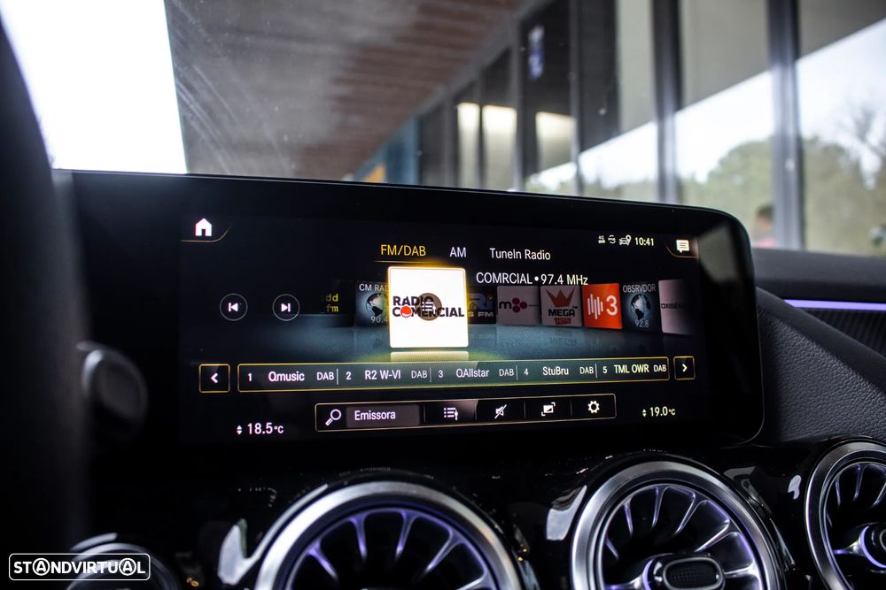 Mercedes-Benz GLA 250 e AMG Line - 45