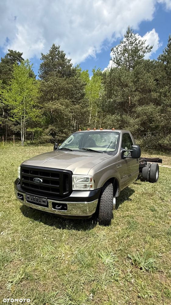 Ford Inny - 1