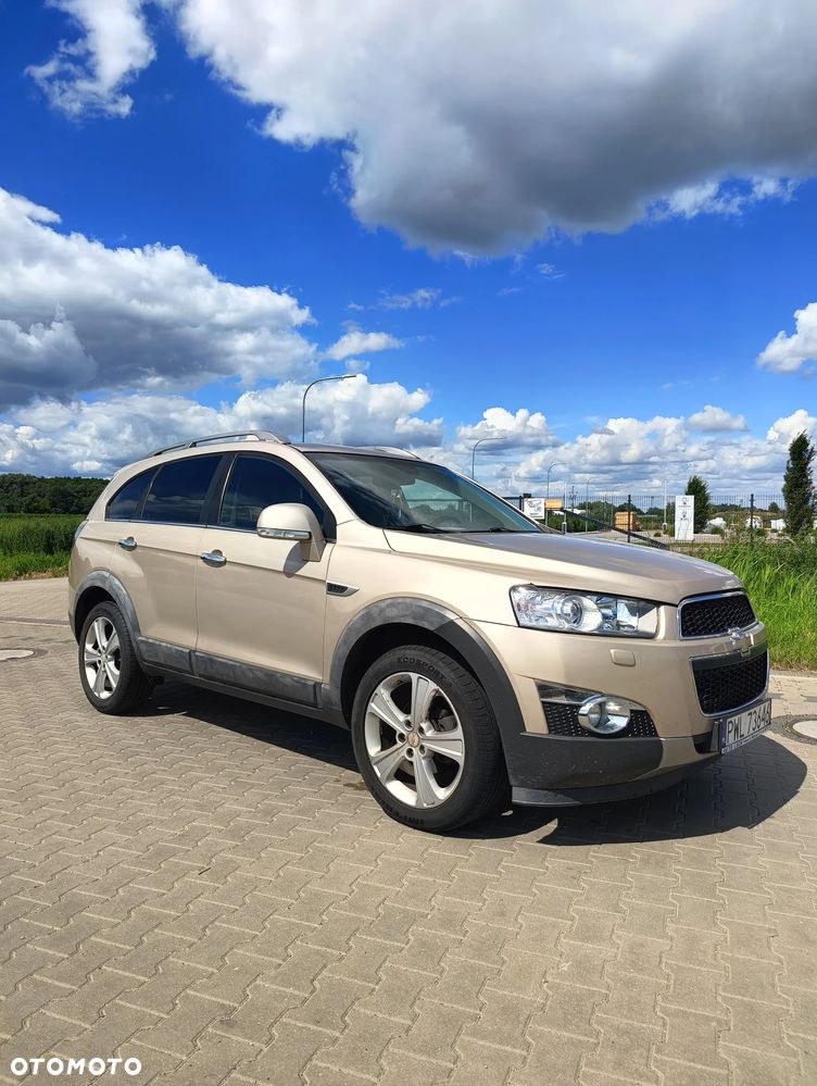 Chevrolet Captiva 2.2 D LTZ - 5