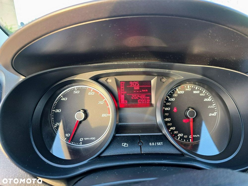 Seat Ibiza 1.4 16V Reference - 28