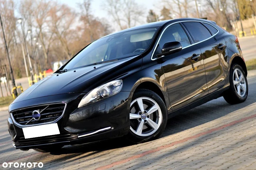 Volvo V40 D2 Drive-E Summum - 1