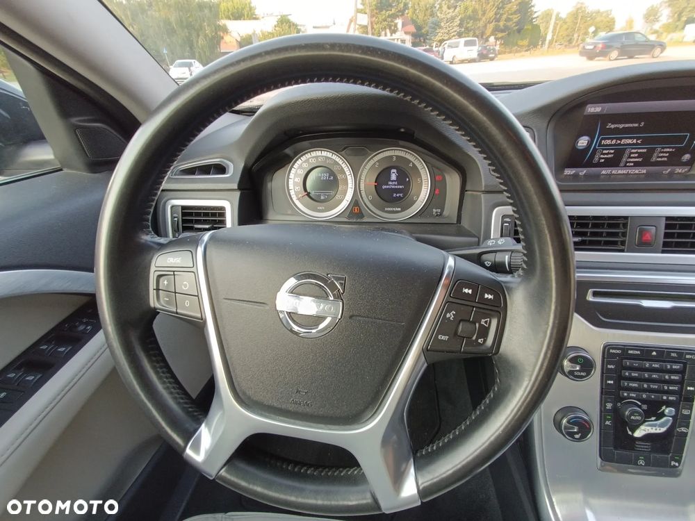 Volvo V70 ver-d2-edition - 16