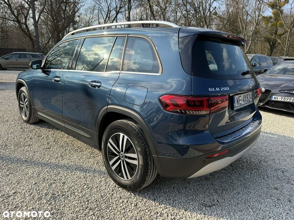 Mercedes-Benz GLB 200 7G-DCT - 10