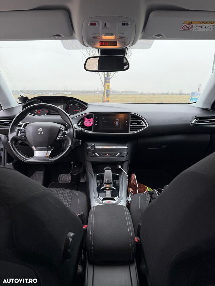 Peugeot 308 PureTech 130 EAT8 Allure Pack - 8