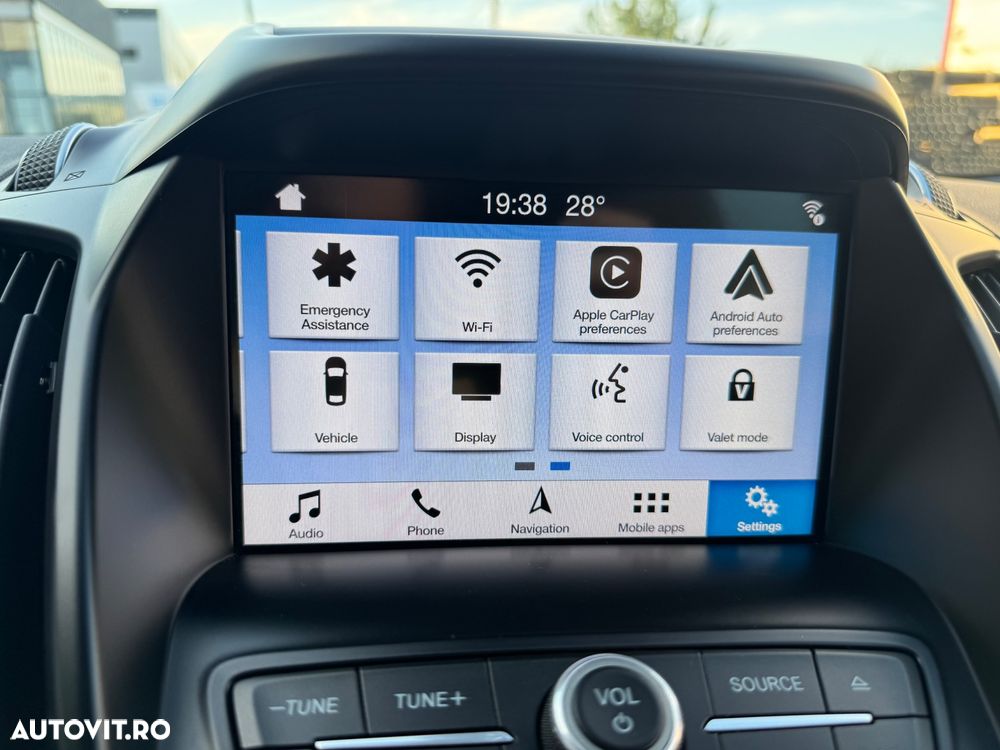 FORD Kuga 2018 — imagine 28