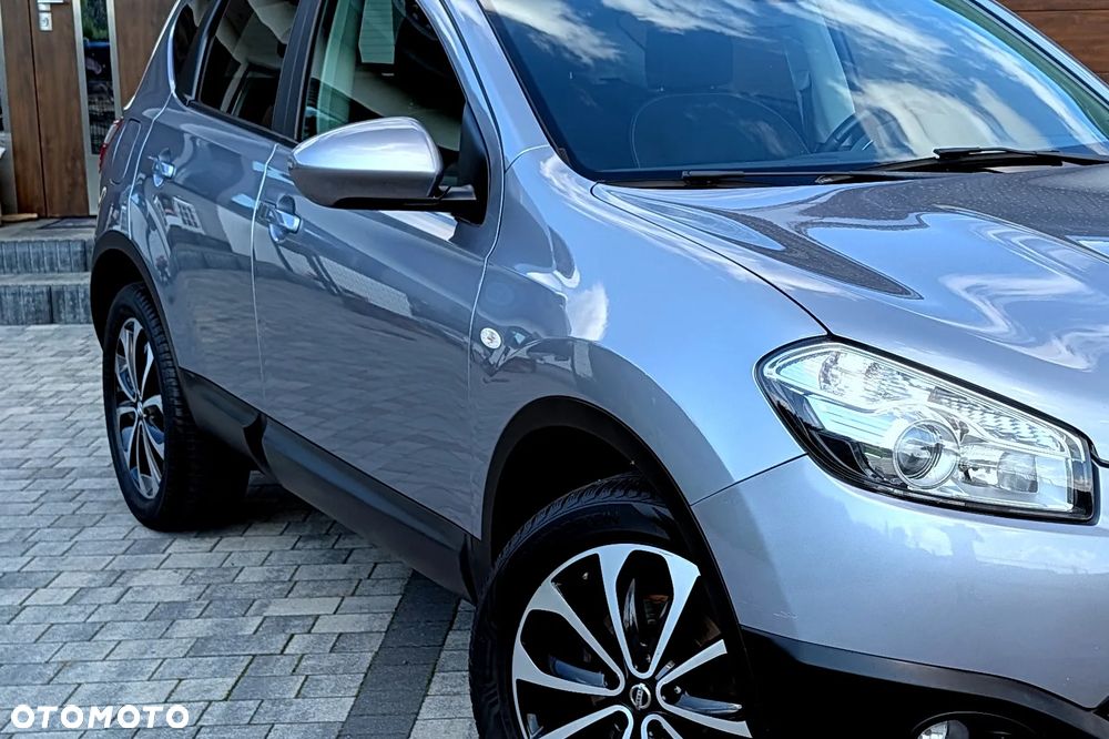 Nissan Qashqai 1.6 360 - 22