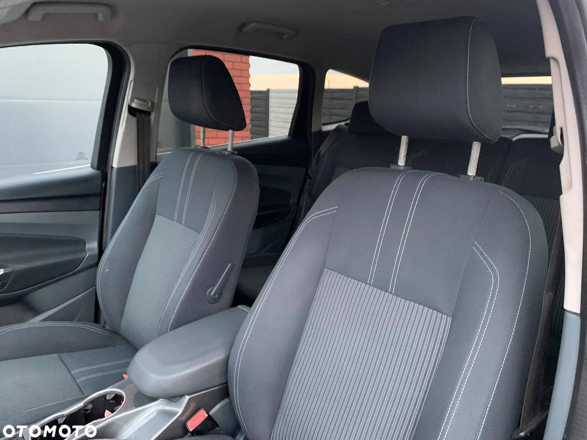 Ford C-MAX 1.6 TDCi Trend - 10