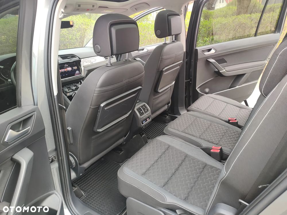 Volkswagen Touran 1.6 TDI SCR (BlueMotion Technology) DSG Comfortline - 19