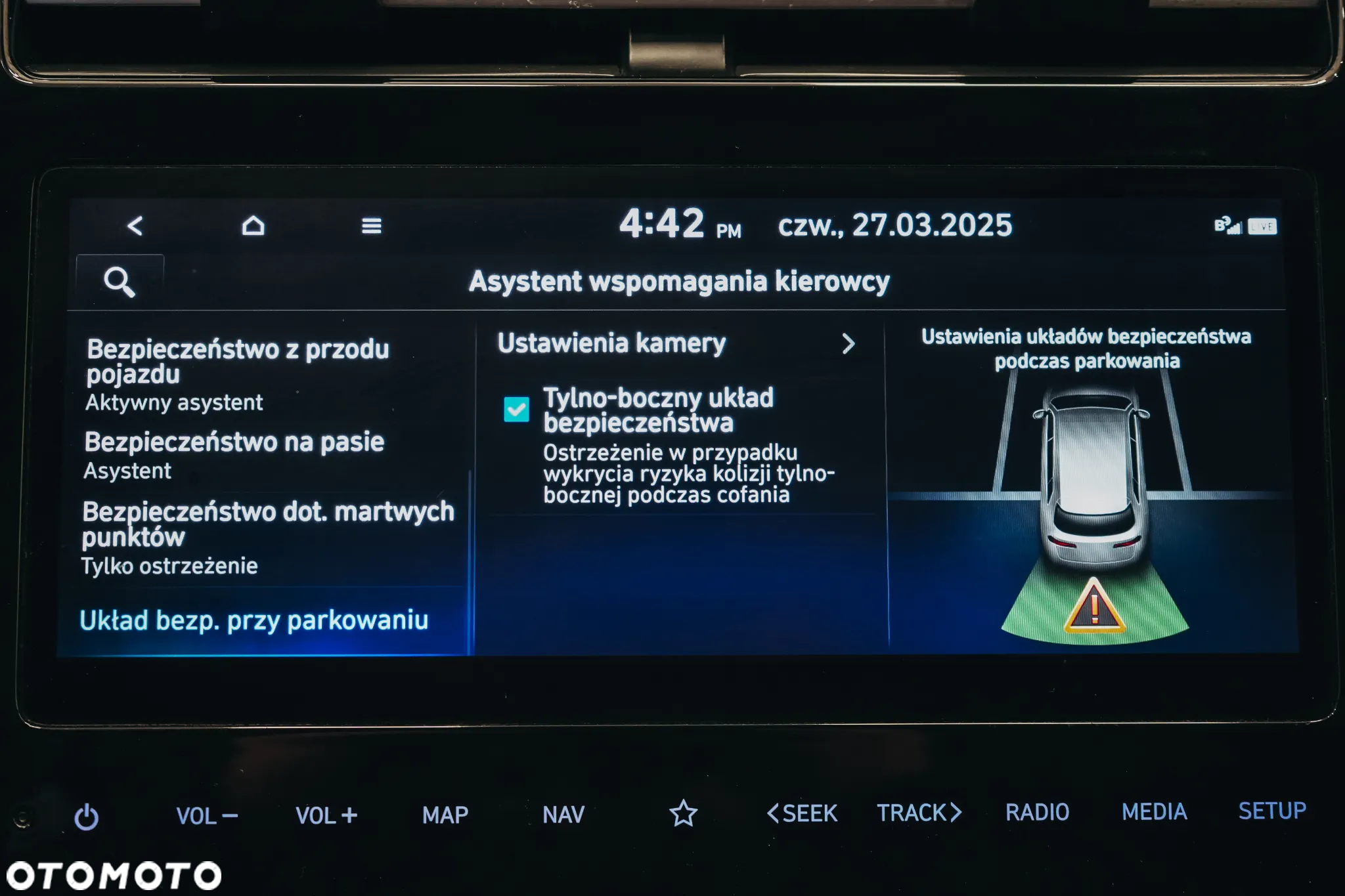 Hyundai Tucson 1.6 CRDi 48V-Hybrid 2WD DCT Select - 32