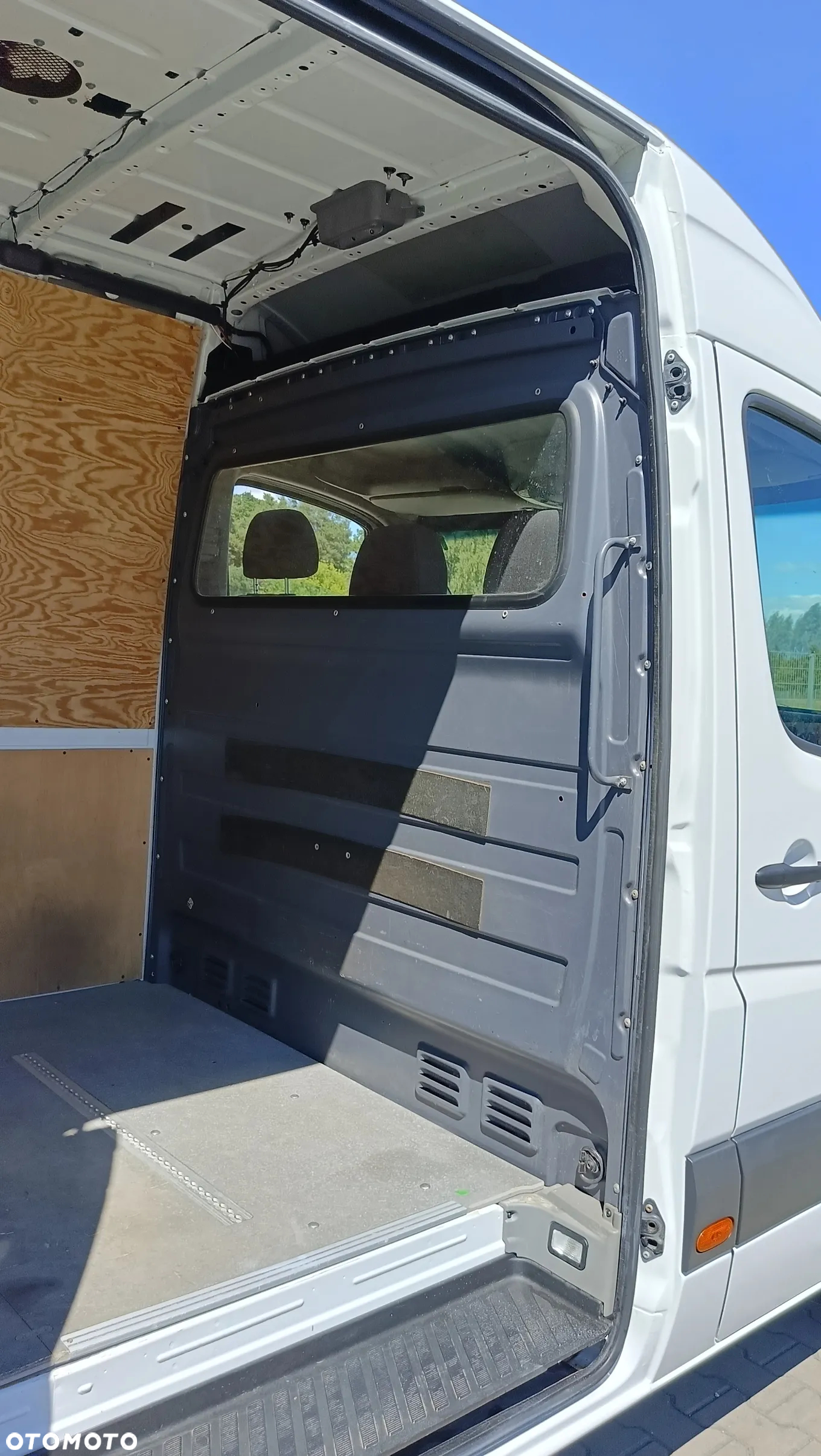 Mercedes-Benz Sprinter L2H2 Średniak 319 CDI 3.0 V6 190KM - 29