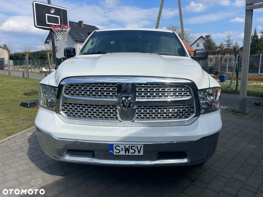 Dodge RAM - 8