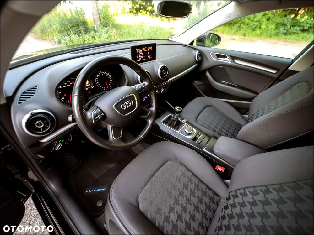 Audi A3 Sportback - 6