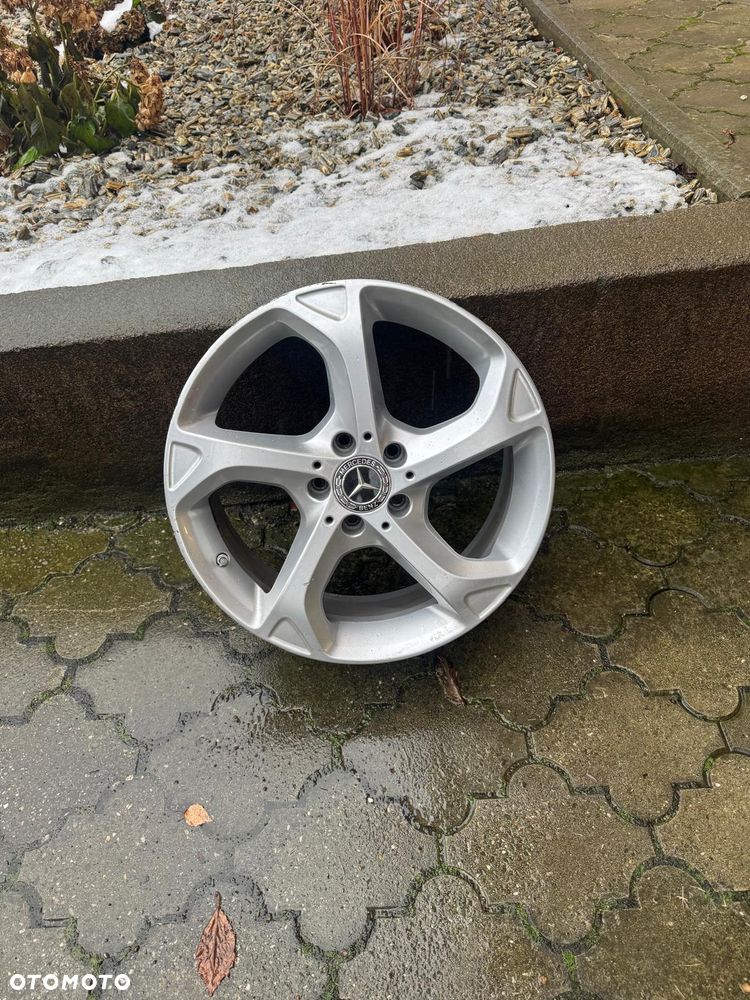 Felgi aluminiowe 7J X 18" Mercedes A1564012500 - 1