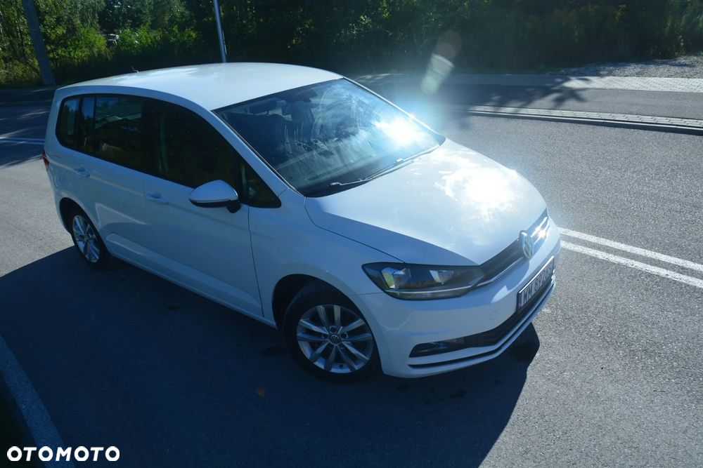 Volkswagen Touran 1.6 TDI SCR BlueMotion Technology Comfortline - 13