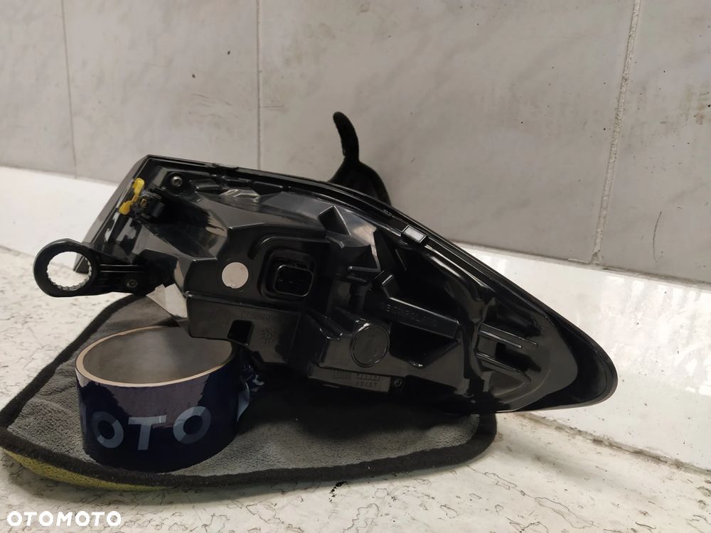 BMW 2 F74 LAMPA LEWA TYLNA LEWY TYŁ 4 PIN WERSJA USA I EU ORYGINAŁ - 15