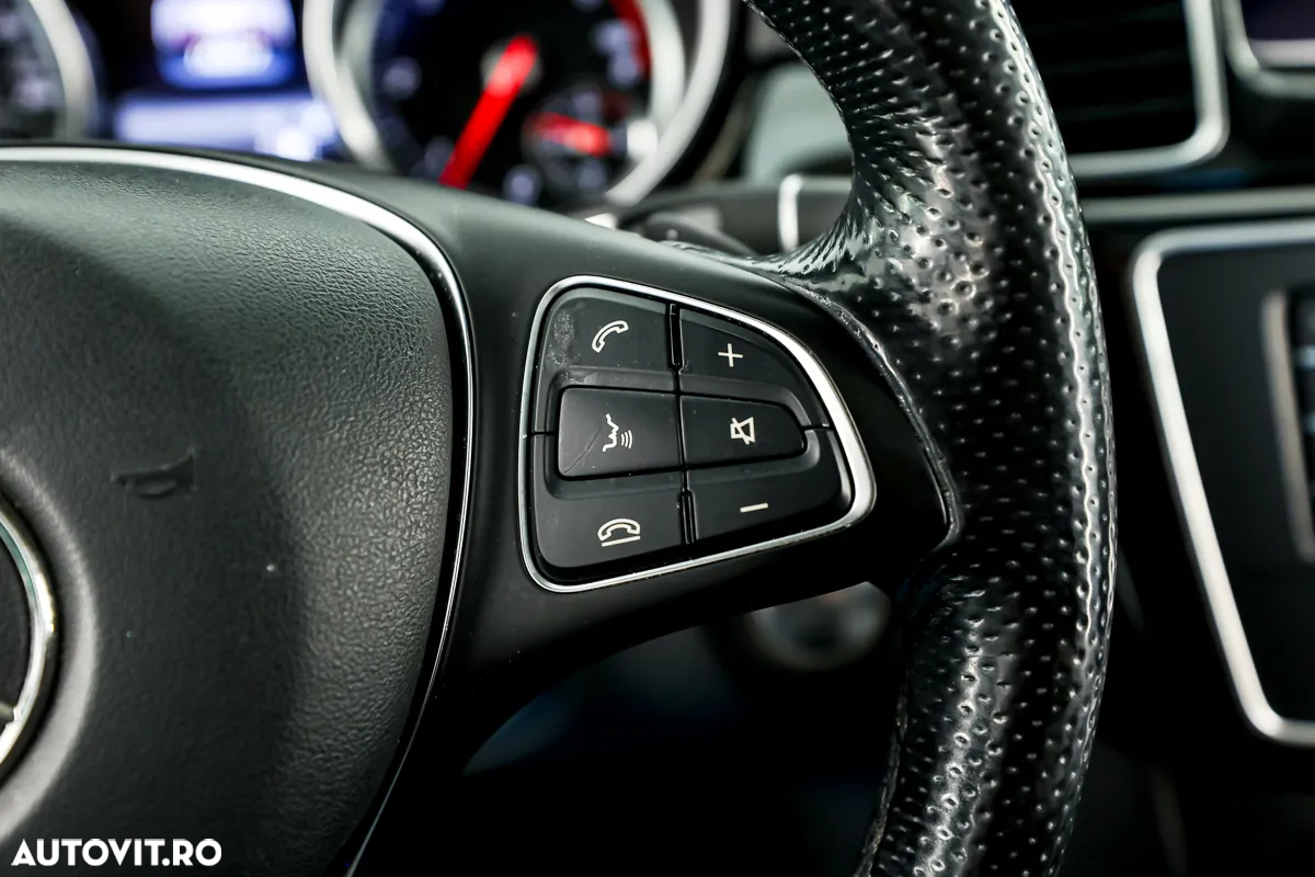 Mercedes-Benz GLE 250 d 4Matic 9G-TRONIC AMG Line - 19