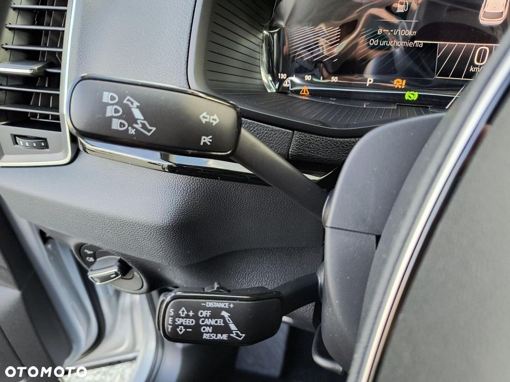 Skoda Karoq 1.5 TSI ACT Edition 130 DSG - 27